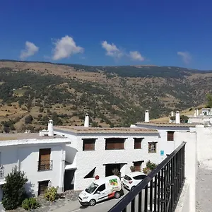 https://apartamentos-cerro-negro-los-magalites.es-andalucia.com